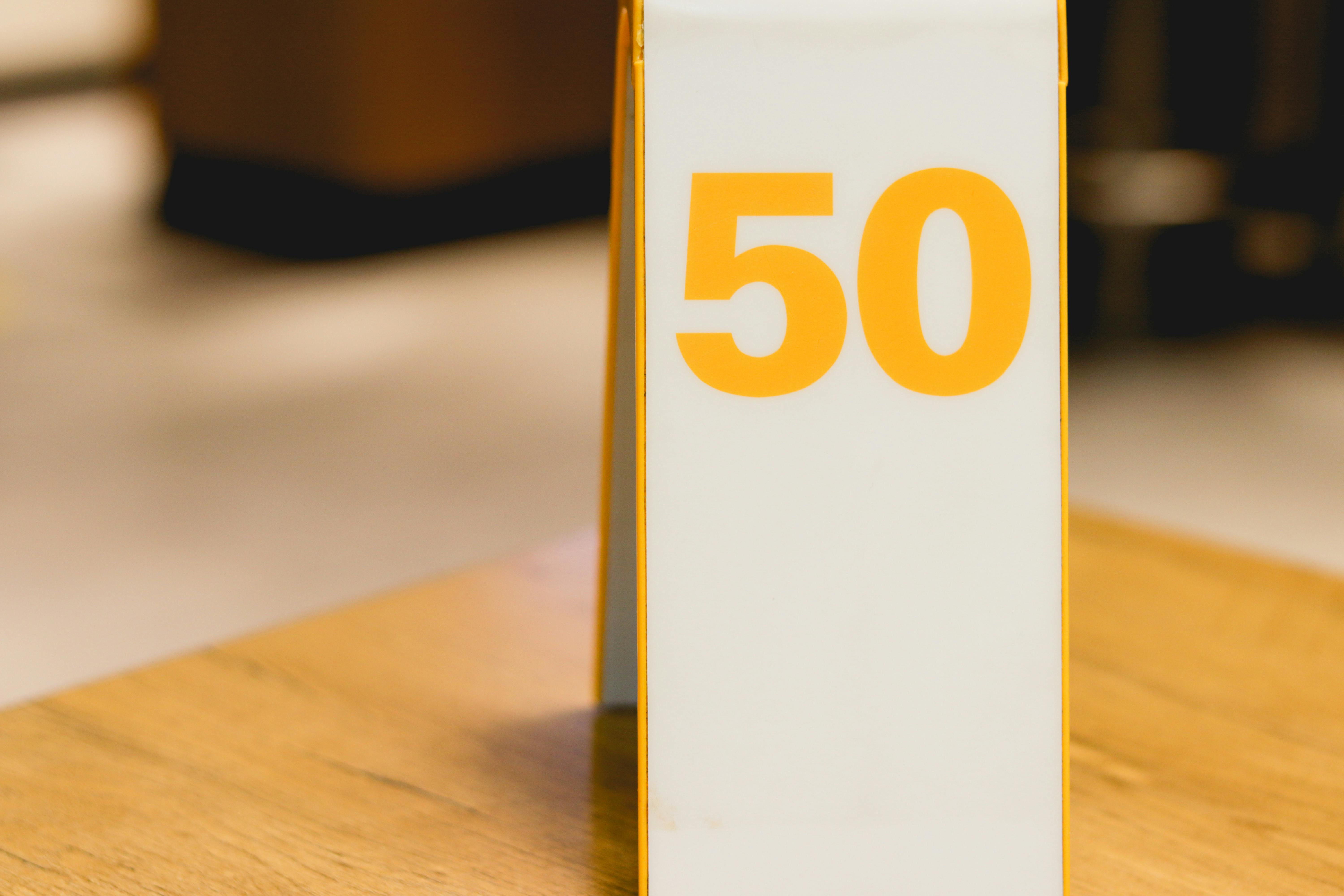 Giá Thùng Gỗ Sồi 50 Lít Và Những Điều Cần Biết